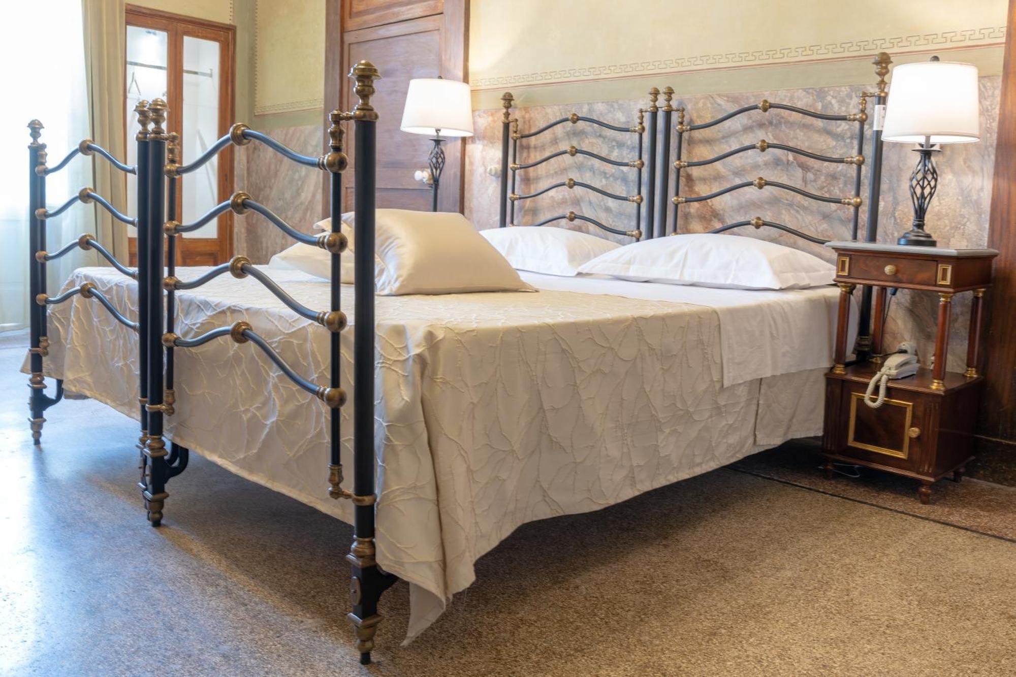 فندق Il Cavaliere Al Borgo Antico كوبرتينو المظهر الخارجي الصورة